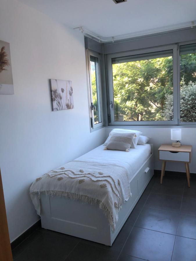 Standing Apartment Barcelona Forum Sant Adrià de Besòs Extérieur photo